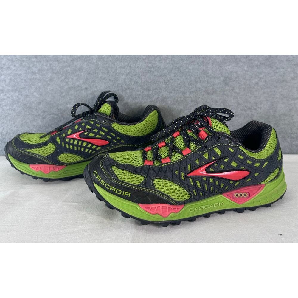 Brooks Women's sz 8 Cascadia 7 Green & Pink Trail Running Sneaker Outdoor Hiking - Picture 2 of 10
